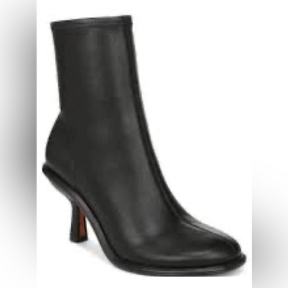 Vince FREYA BLACK STRETCH KITTEN HEEL PULL ON Ankle Boots US 7 $495